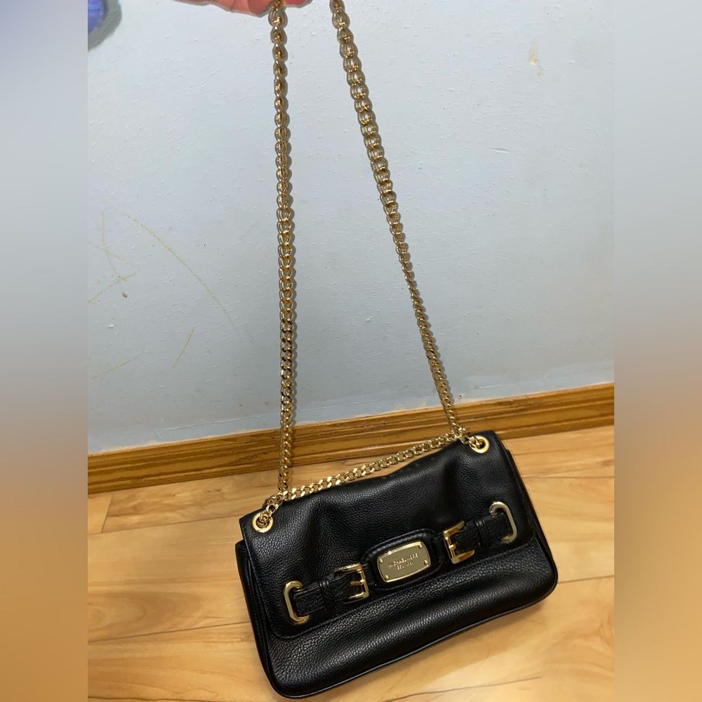 Authentic Mk Handbag/Shoulder Bag - image 1